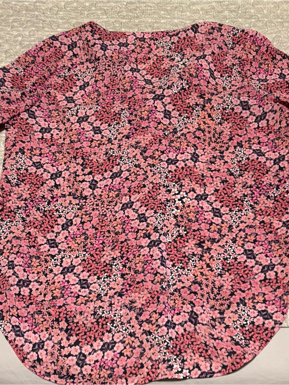 Vince Camuto Pink Floral 3/4 flowy Sleeve Blouse